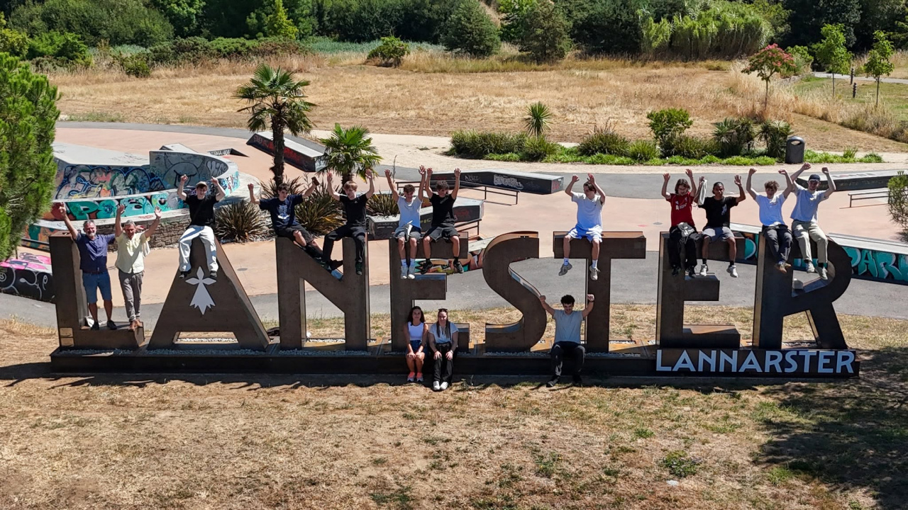 Image d'illustration pour : Inauguration des lettres géantes "LANESTER"
