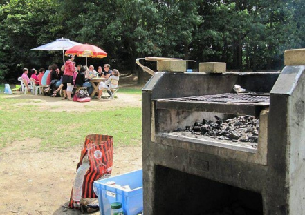 Image d'illustration pour : DES BARBECUES EN LIBRE SERVICE