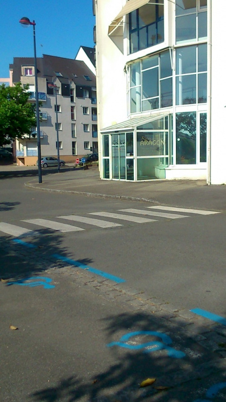 Image d'illustration pour : Aménagement espace devant la Résidence Aragon